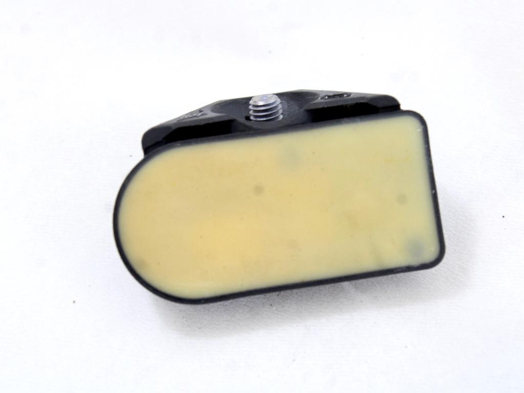 DRUGI SENZORJI OEM N. A0009054104 ORIGINAL REZERVNI DEL MERCEDES CLASSE A W177 (DAL 2018)BENZINA LETNIK 2019