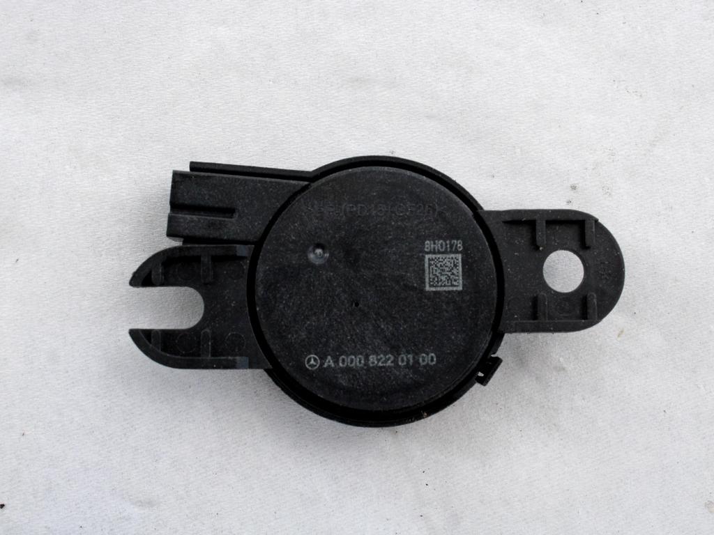 RACUNALNIK AVTOALARMA/BLOKADA MOTORJA OEM N. A0008220100 ORIGINAL REZERVNI DEL MERCEDES CLASSE A W177 (DAL 2018)BENZINA LETNIK 2019