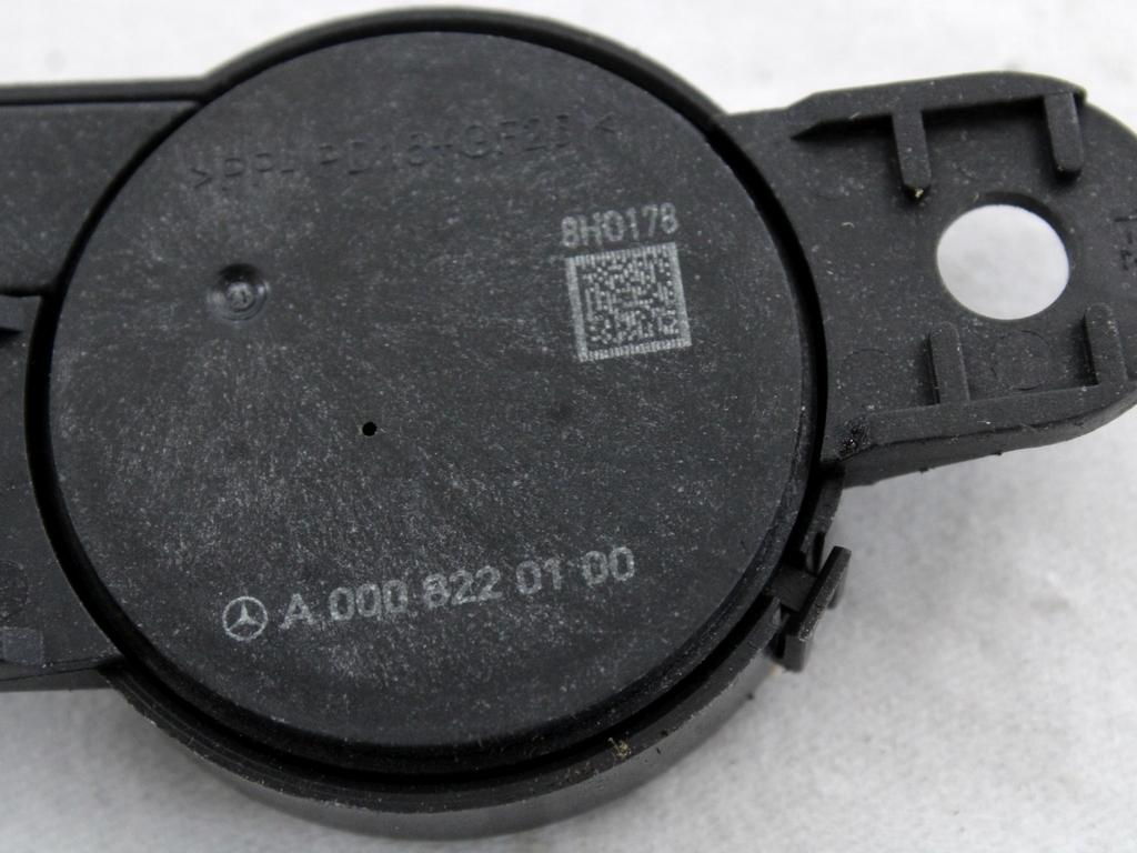 RACUNALNIK AVTOALARMA/BLOKADA MOTORJA OEM N. A0008220100 ORIGINAL REZERVNI DEL MERCEDES CLASSE A W177 (DAL 2018)BENZINA LETNIK 2019