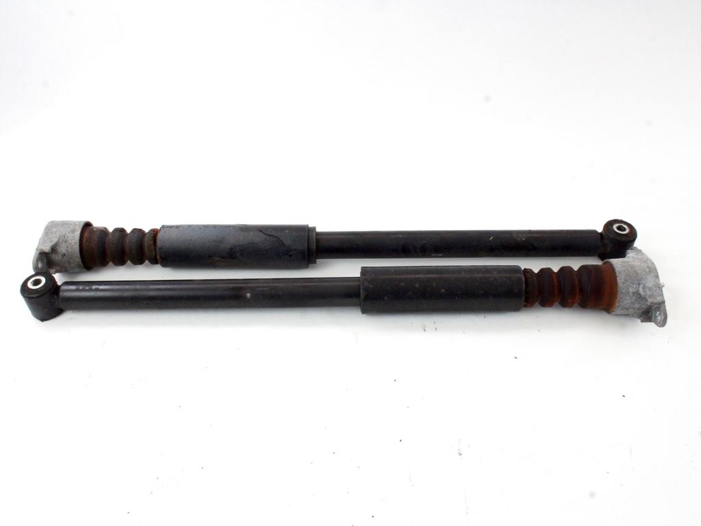 ZADNJI AMORTIZERJI OEM N. 16102 COPPIA AMMORTIZZATORI POSTERIORI ORIGINAL REZERVNI DEL FORD FIESTA JH JD MK5 R (2005 - 2008) DIESEL LETNIK 2007