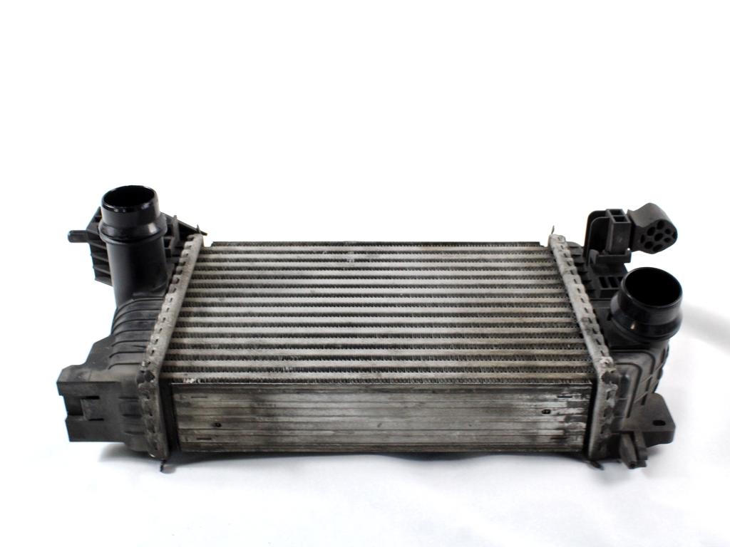 HLADILNIK INTERCOOLER OEM N. 13283253 ORIGINAL REZERVNI DEL OPEL MERIVA B S10 (2010 -2017)DIESEL LETNIK 2016