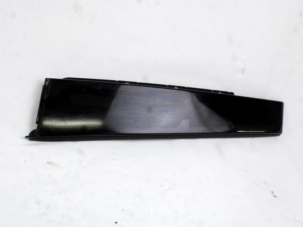 COVER / STOLPEC B / VRATA / SPREDNJA OEM N. 8V4839902 ORIGINAL REZERVNI DEL AUDI A3 MK3R 8V 8V1 8VK 8VS 8VM 8V7 8VE 3P/5P/CABRIO (2016 -2020)DIESEL LETNIK 2018