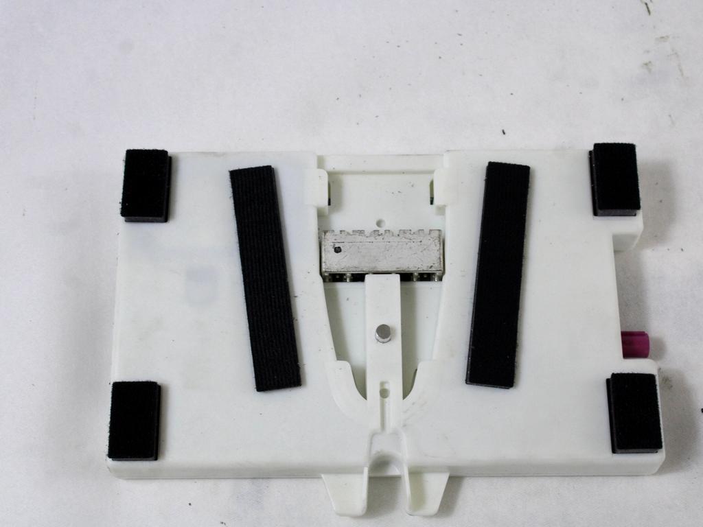 RACUNALNIK TELEFONA  OEM N. 84105A5CE21 ORIGINAL REZERVNI DEL BMW SERIE 1 BERLINA F40 (DAL 2019)DIESEL LETNIK 2022