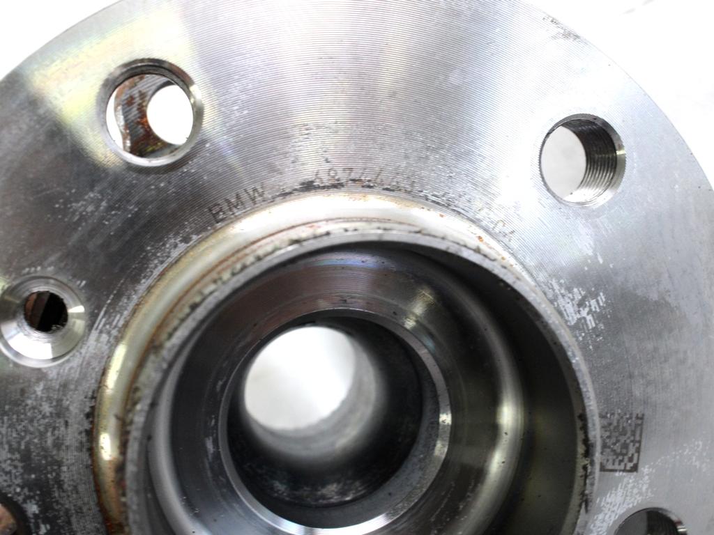 6874443 MOZZO RUOTA ANTERIORE CON CUSCINETTO BMW SERIE 1 118D F40 M SPORT 2.0 D 110KW AUT 5P (2022) RICAMBIO USATO