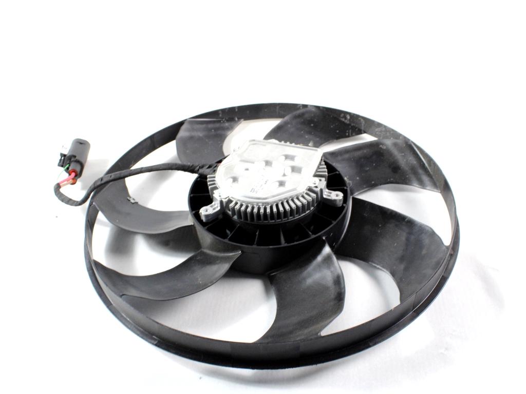 VENTILATOR HLADILNIKA OEM N. 7636071 ORIGINAL REZERVNI DEL BMW SERIE 1 BERLINA F40 (DAL 2019)DIESEL LETNIK 2022