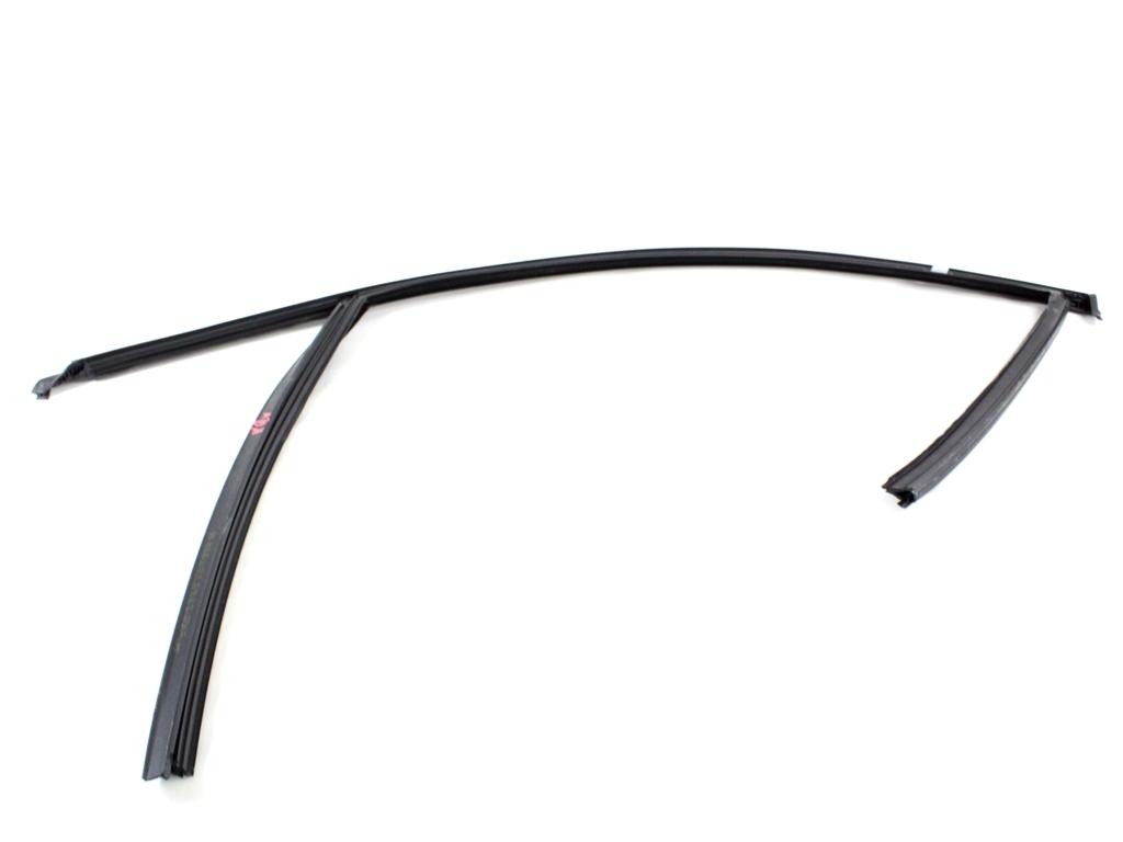 TESNILA VRAT IN STEKEL OEM N. 51337452348 ORIGINAL REZERVNI DEL BMW SERIE 1 BERLINA F40 (DAL 2019)DIESEL LETNIK 2022