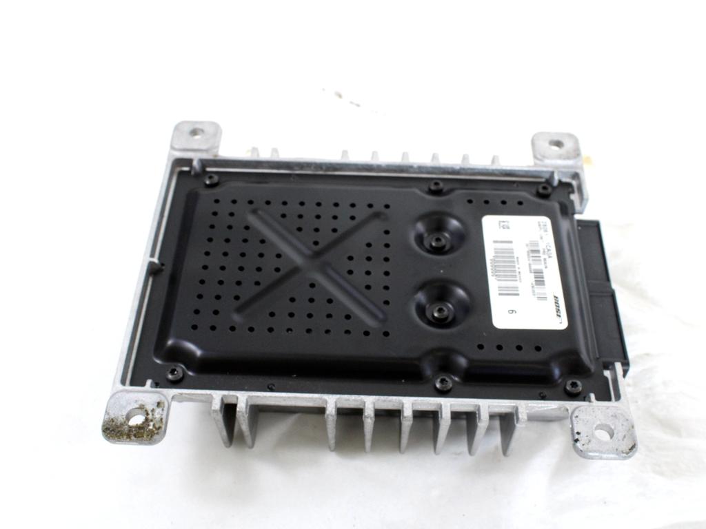OJACEVALEC AVDIO/RADIO ENOTA  OEM N. 28061-1CA0A ORIGINAL REZERVNI DEL INFINITI QX70 S51 (2013-2017)DIESEL LETNIK 2015