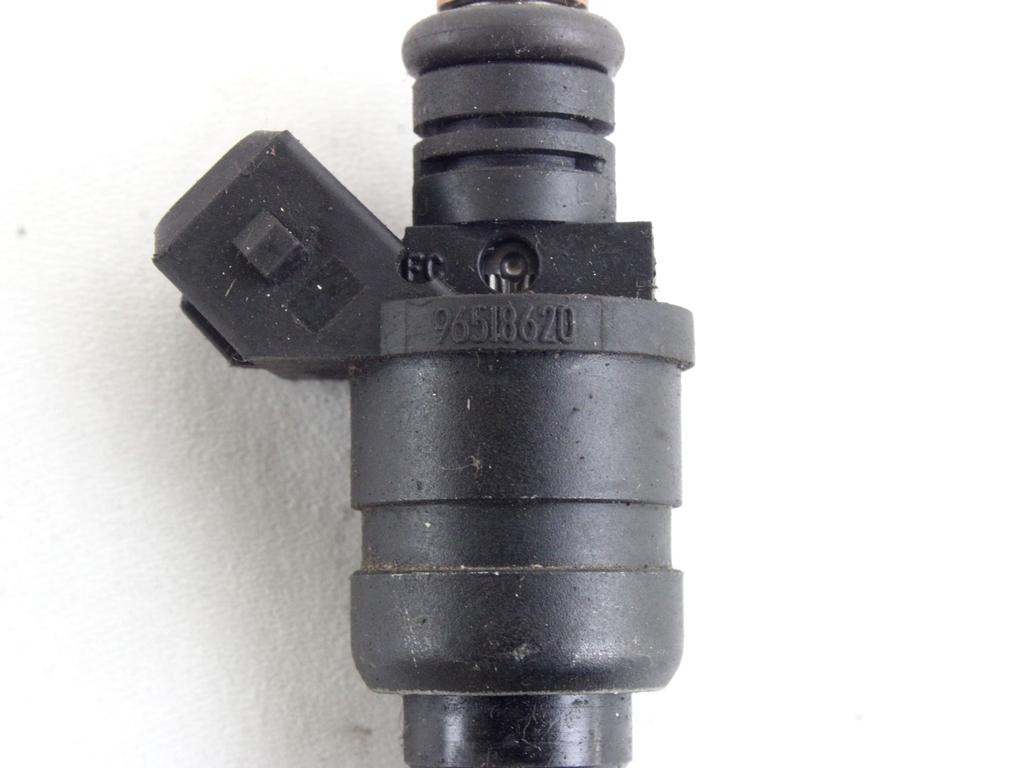 ENOJNI INJEKTOR OEM N. 96518620 ORIGINAL REZERVNI DEL DAEWOO KALOS (2002 - 2004)BENZINA LETNIK 2004