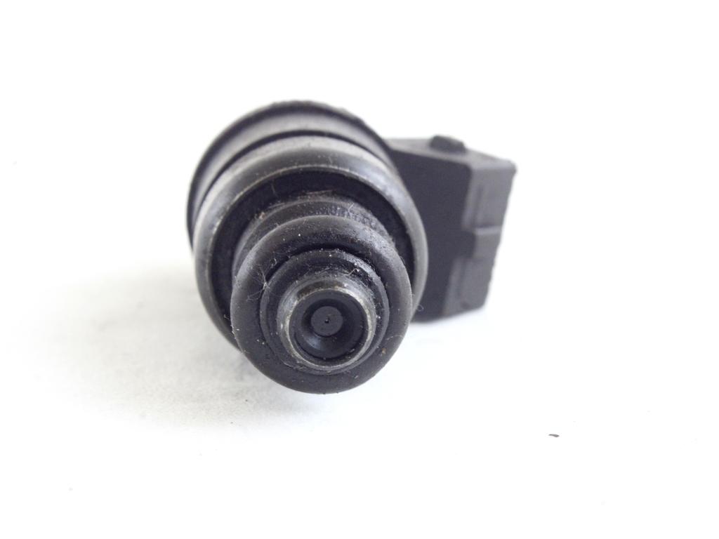 ENOJNI INJEKTOR OEM N. 96518620 ORIGINAL REZERVNI DEL DAEWOO KALOS (2002 - 2004)BENZINA LETNIK 2004