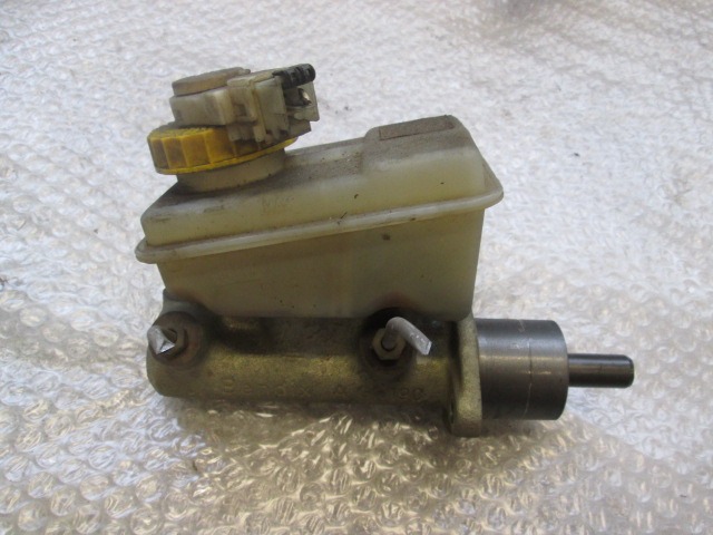 ZAVORNI CILINDER OEM N. 71739592 ORIGINAL REZERVNI DEL FIAT MAREA 185 BER/SW (1996 - 02/1999) BENZINA LETNIK 1998