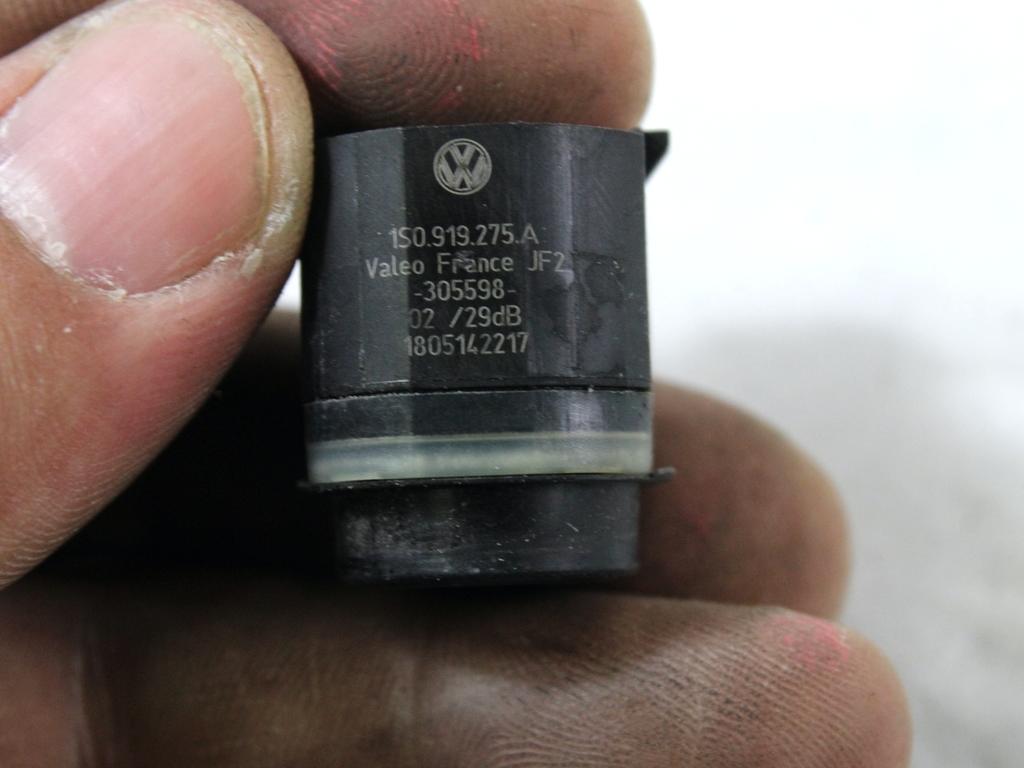 PARKIRNI SENZORJI OEM N. 1S0919275A ORIGINAL REZERVNI DEL AUDI Q3 8U (2011 - 2014)DIESEL LETNIK 2014
