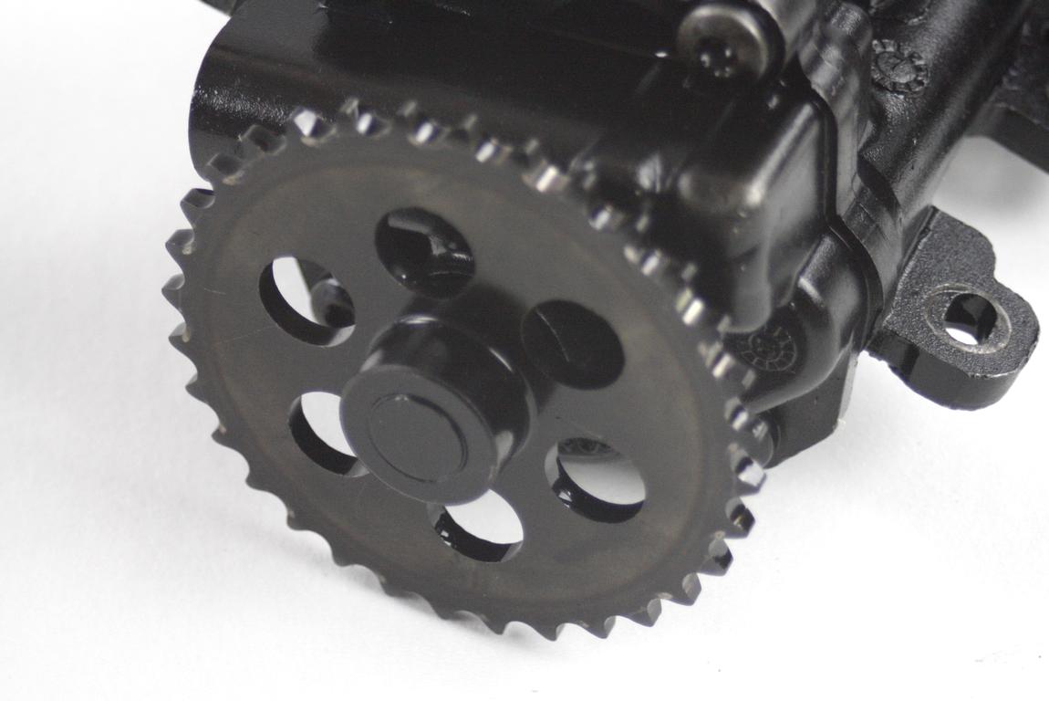 PUMPA OLJA OEM N. 1C1Q-6600 ORIGINAL REZERVNI DEL FORD FIESTA CB1 CNN MK6 (09/2008 - 11/2012) DIESEL LETNIK 2009