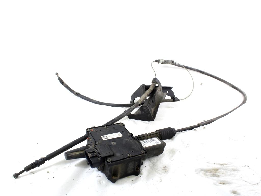 ELEKTRICNA PARKIRNA ZAVORNA  OEM N. 13334738 ORIGINAL REZERVNI DEL OPEL MERIVA B S10 (2010 -2017)DIESEL LETNIK 2011