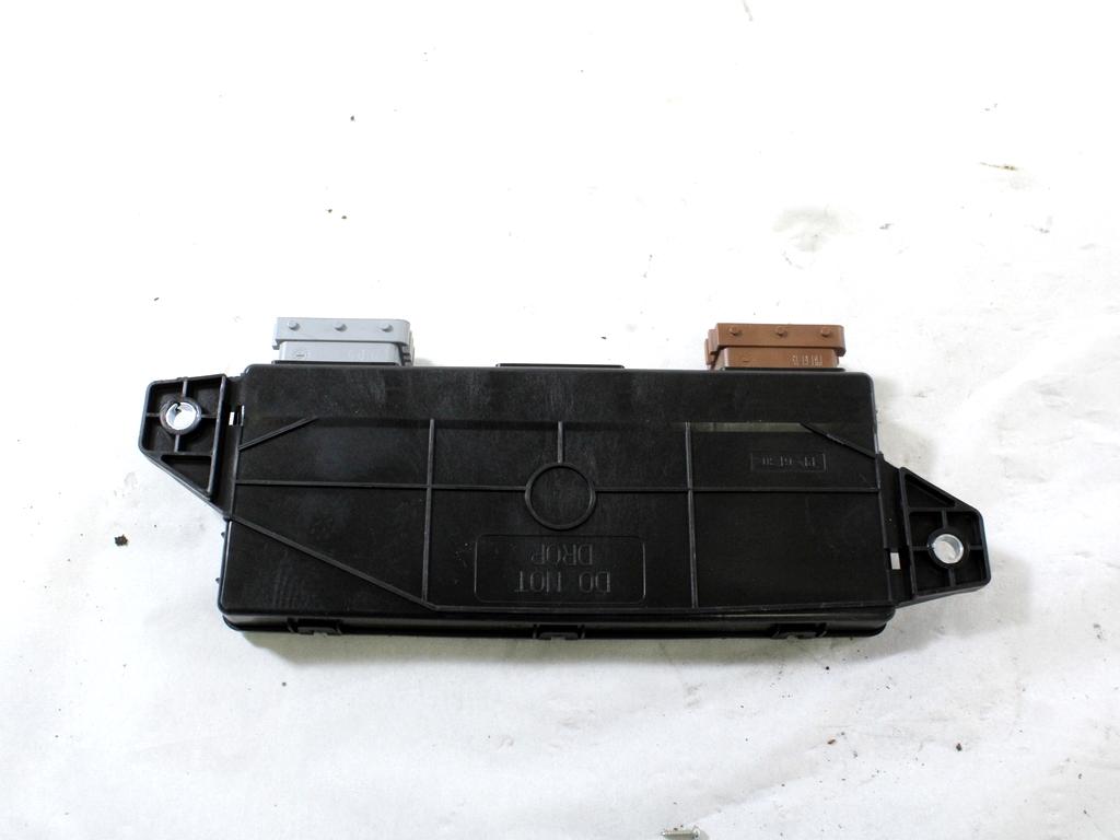 CENTRALNO ZAKLEPANJE OEM N. 51796698 ORIGINAL REZERVNI DEL FIAT CROMA 194 MK2 R (11-2007 - 2010) DIESEL LETNIK 2010