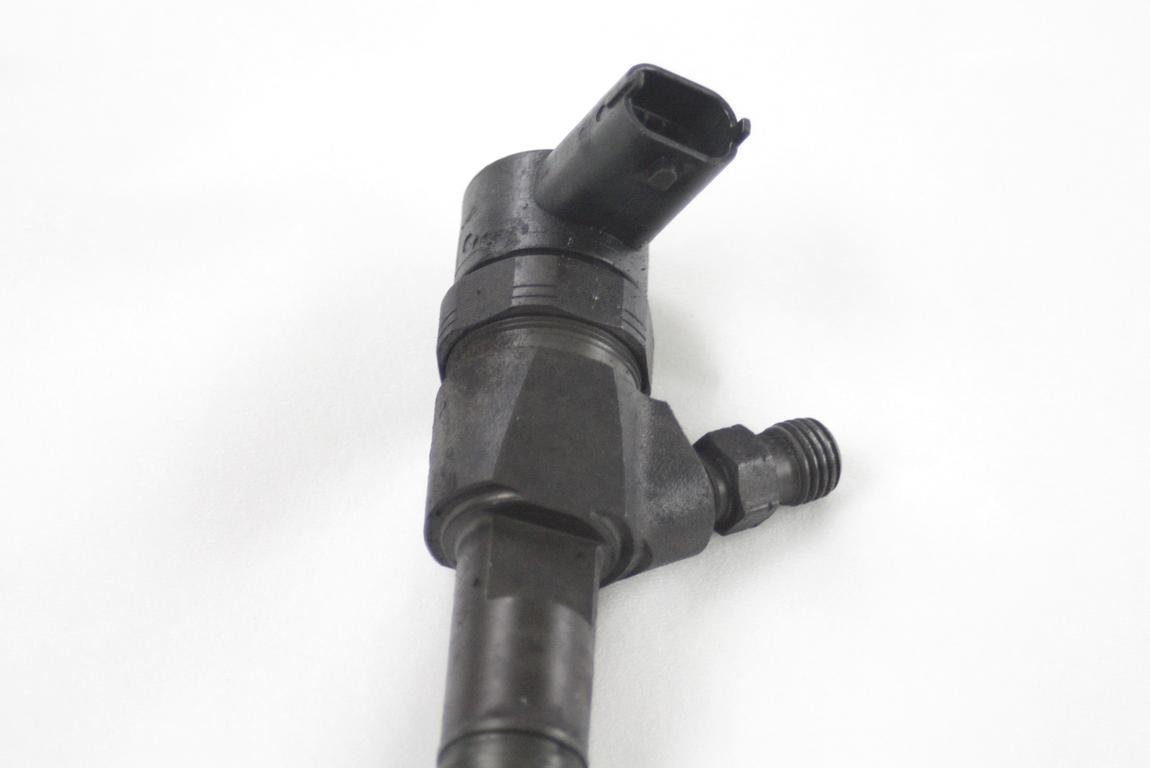INJEKTORJI DIESEL OEM N. 445110300 ORIGINAL REZERVNI DEL FIAT BRAVO 198 R (2010 - 2014) DIESEL LETNIK 2013