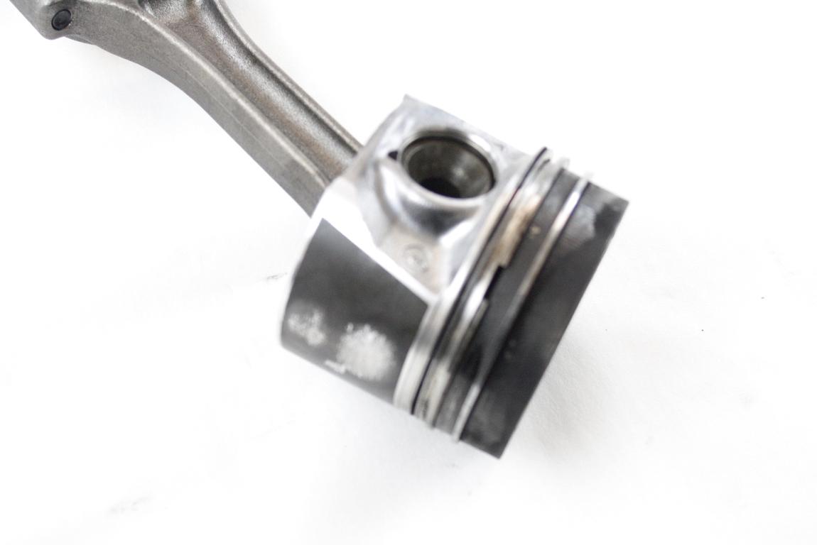 BAT ROCICNE GREDI/ OEM N. 03L105401A ORIGINAL REZERVNI DEL VOLKSWAGEN POLO 6R1 6C1 (06/2009 - 02/2014) DIESEL LETNIK 2012