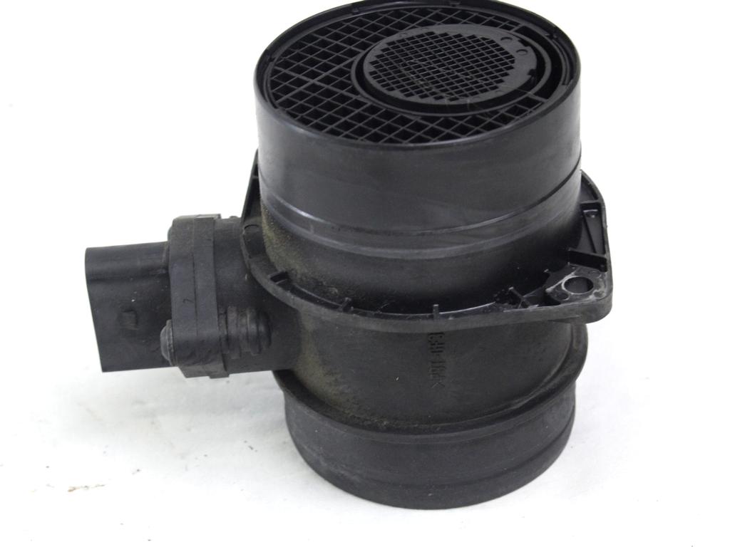 MERILNIK PRETOKA ZRAKA / MERILNIK MASE ZRAKA OEM N. 074906461B ORIGINAL REZERVNI DEL VOLKSWAGEN PASSAT B6 3C2 3C5 BER/SW (2005 - 09/2010)  DIESEL LETNIK 2007