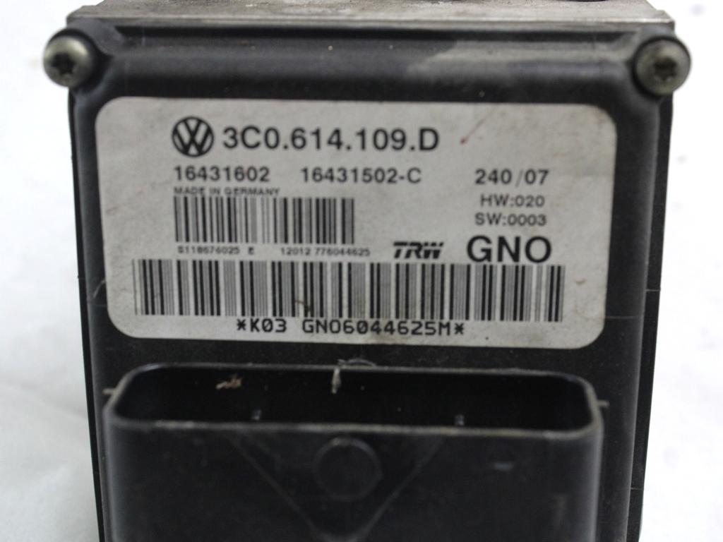 ABS AGREGAT S PUMPO OEM N. 3C0614109D ORIGINAL REZERVNI DEL VOLKSWAGEN PASSAT B6 3C2 3C5 BER/SW (2005 - 09/2010)  DIESEL LETNIK 2007