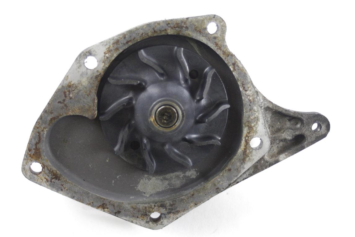 VODNA CRPALKA  OEM N. 7701478031 ORIGINAL REZERVNI DEL RENAULT KANGOO KC0/1 MK1 R (2003-2008) DIESEL LETNIK 2007