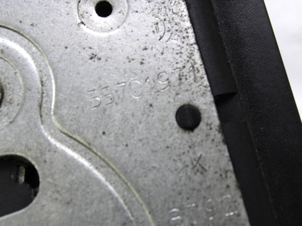 ZAKLEPANJE PRTLJA?NIH VRAT  OEM N. 55701971 ORIGINAL REZERVNI DEL FIAT BRAVO 198 R (2010 - 2014) DIESEL LETNIK 2013