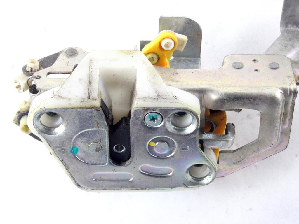 CENTRALNO ZAKLEPANJE PREDNIH LEVIH VRAT OEM N. 96527741 ORIGINAL REZERVNI DEL DAEWOO MATIZ KLYA (1998 - 2004) BENZINA LETNIK 2002