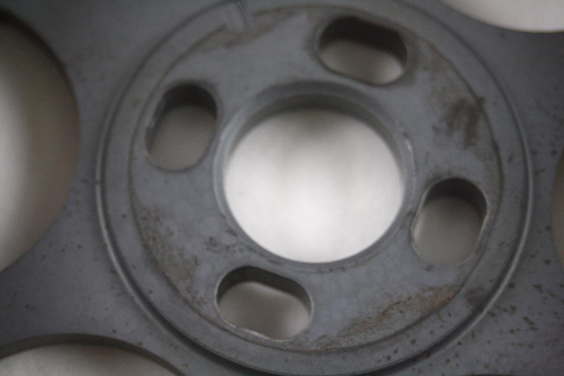 JERMENICA MOTORNE GREDI OEM N. 8642804 ORIGINAL REZERVNI DEL VOLVO XC60 156 (2008 - 2013)DIESEL LETNIK 2012