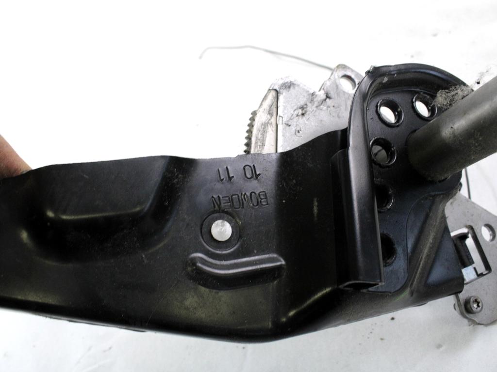 OEM N. 31329235 ORIGINAL REZERVNI DEL VOLVO C30 533 (2006 - 2012)DIESEL LETNIK 2011