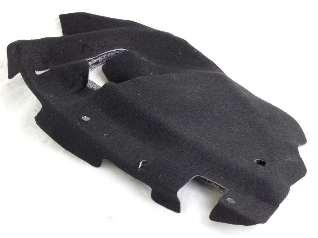 ZASCITA PODVOZJA  OEM N. 670037434 ORIGINAL REZERVNI DEL MASERATI GHIBLI M157 R (DAL 2013)BENZINA LETNIK 2021