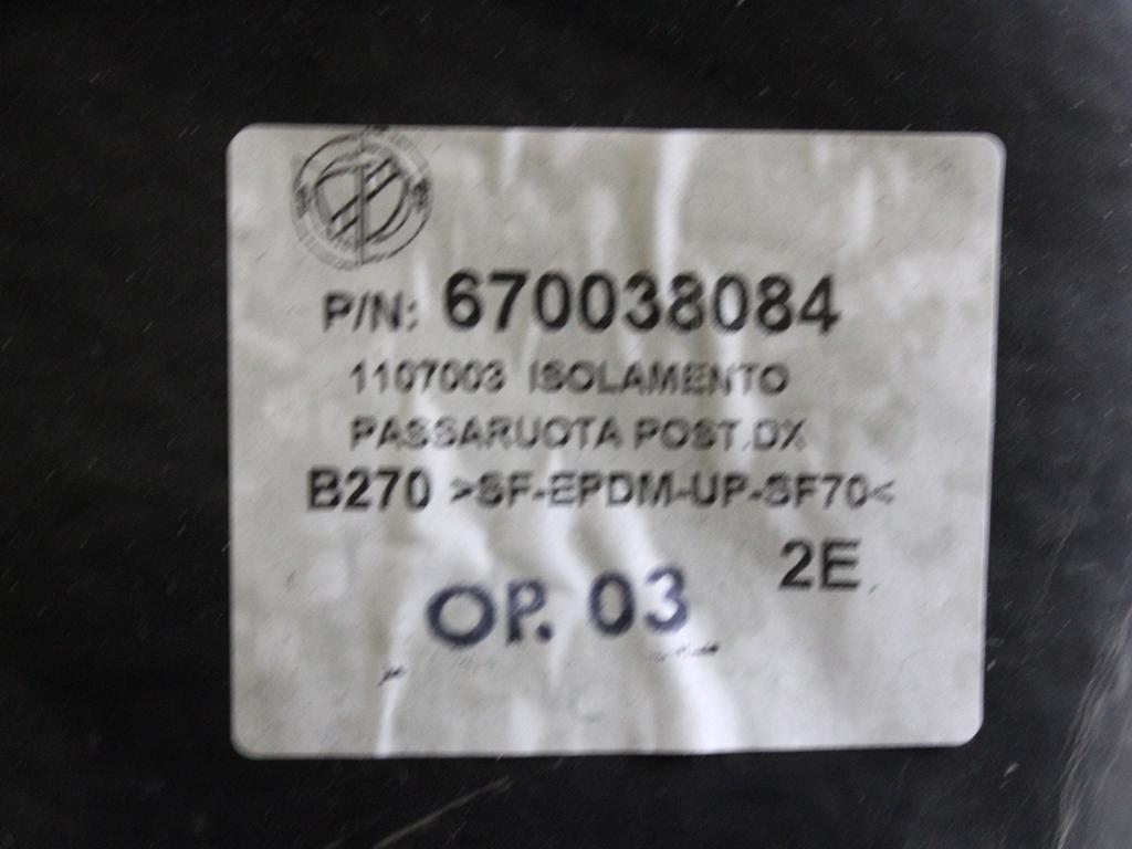 ZASCITA PODVOZJA  OEM N. 670038084 ORIGINAL REZERVNI DEL MASERATI GHIBLI M157 R (DAL 2013)BENZINA LETNIK 2021