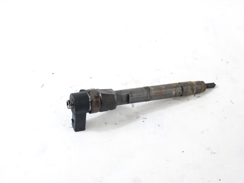 INJEKTORJI DIESEL OEM N. A6280700387 ORIGINAL REZERVNI DEL MERCEDES CLASSE ML W163 (1997 - 2006) DIESEL LETNIK 2002