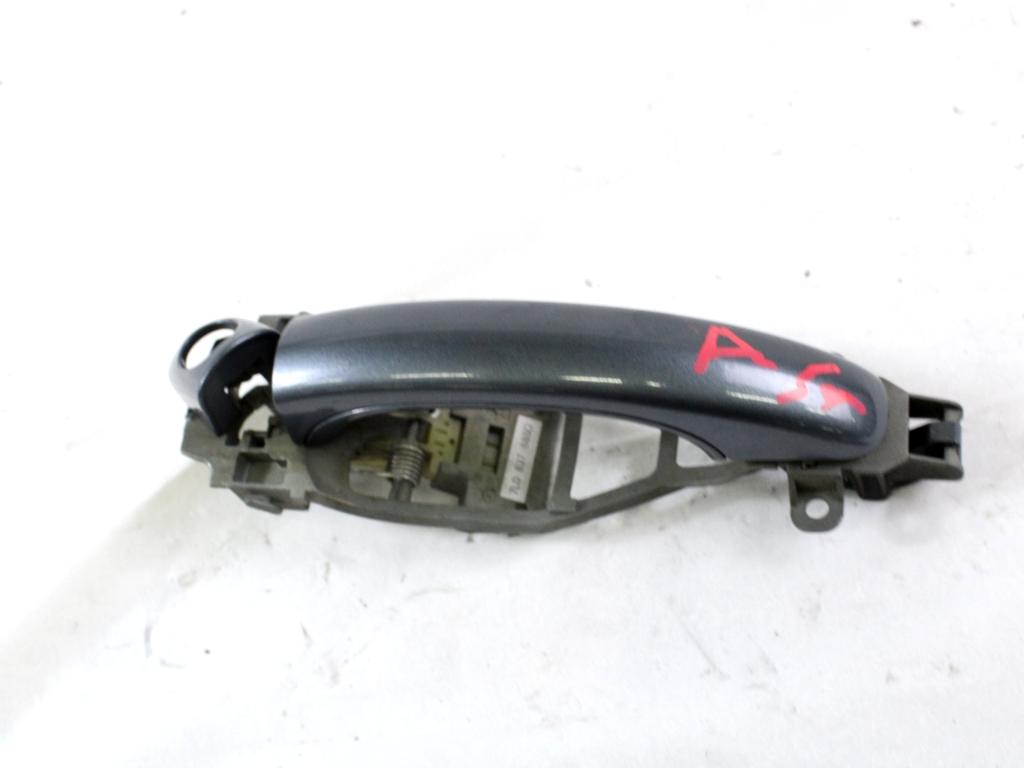 ZUNANJA KLJUKA SPREDNJA LEVA VRATA OEM N. 7L6837205CGRU ORIGINAL REZERVNI DEL VOLKSWAGEN TOUAREG 7LA 7L6 7L7 MK1 (2002 - 2007)DIESEL LETNIK 2004