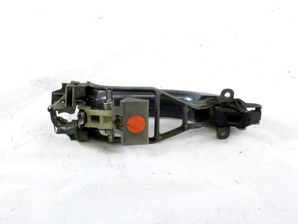 ZUNANJA KLJUKA SPREDNJA LEVA VRATA OEM N. 7L6837205CGRU ORIGINAL REZERVNI DEL VOLKSWAGEN TOUAREG 7LA 7L6 7L7 MK1 (2002 - 2007)DIESEL LETNIK 2004