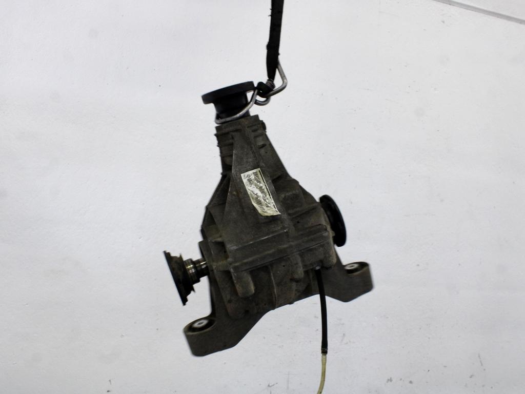 ZADNJI DIFERENCIAL OEM N. 0AB525015Q ORIGINAL REZERVNI DEL VOLKSWAGEN TOUAREG 7LA 7L6 7L7 MK1 (2002 - 2007)DIESEL LETNIK 2004