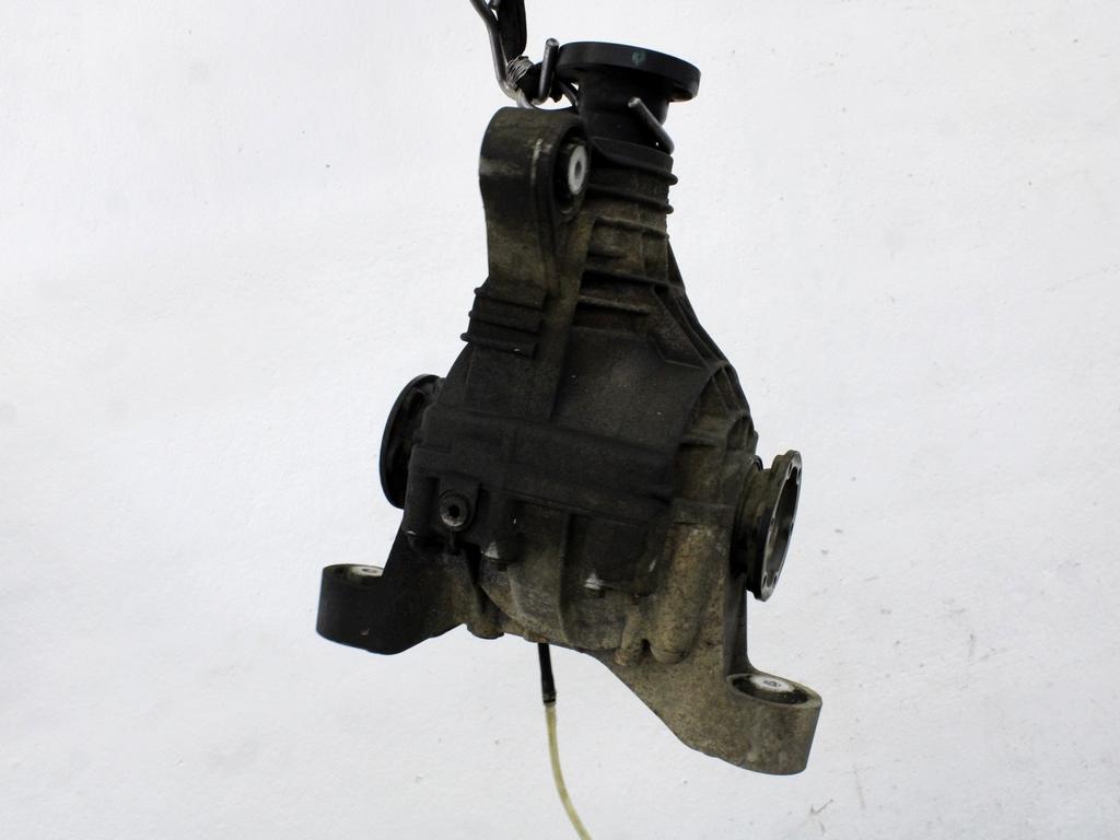 ZADNJI DIFERENCIAL OEM N. 0AB525015Q ORIGINAL REZERVNI DEL VOLKSWAGEN TOUAREG 7LA 7L6 7L7 MK1 (2002 - 2007)DIESEL LETNIK 2004