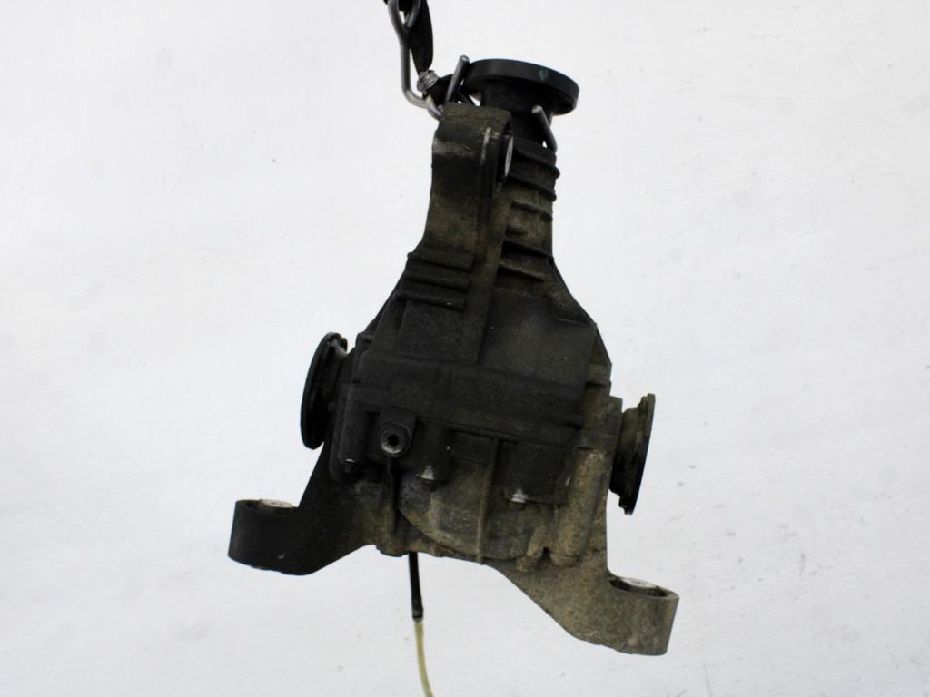 ZADNJI DIFERENCIAL OEM N. 0AB525015Q ORIGINAL REZERVNI DEL VOLKSWAGEN TOUAREG 7LA 7L6 7L7 MK1 (2002 - 2007)DIESEL LETNIK 2004