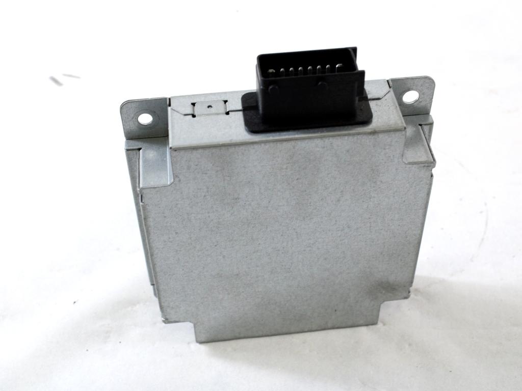KRMILNA ENOTA RADIJSKE ENOTE OEM N. 51833517 ORIGINAL REZERVNI DEL FIAT PUNTO EVO 199 (2009 - 2012)  BENZINA LETNIK 2011