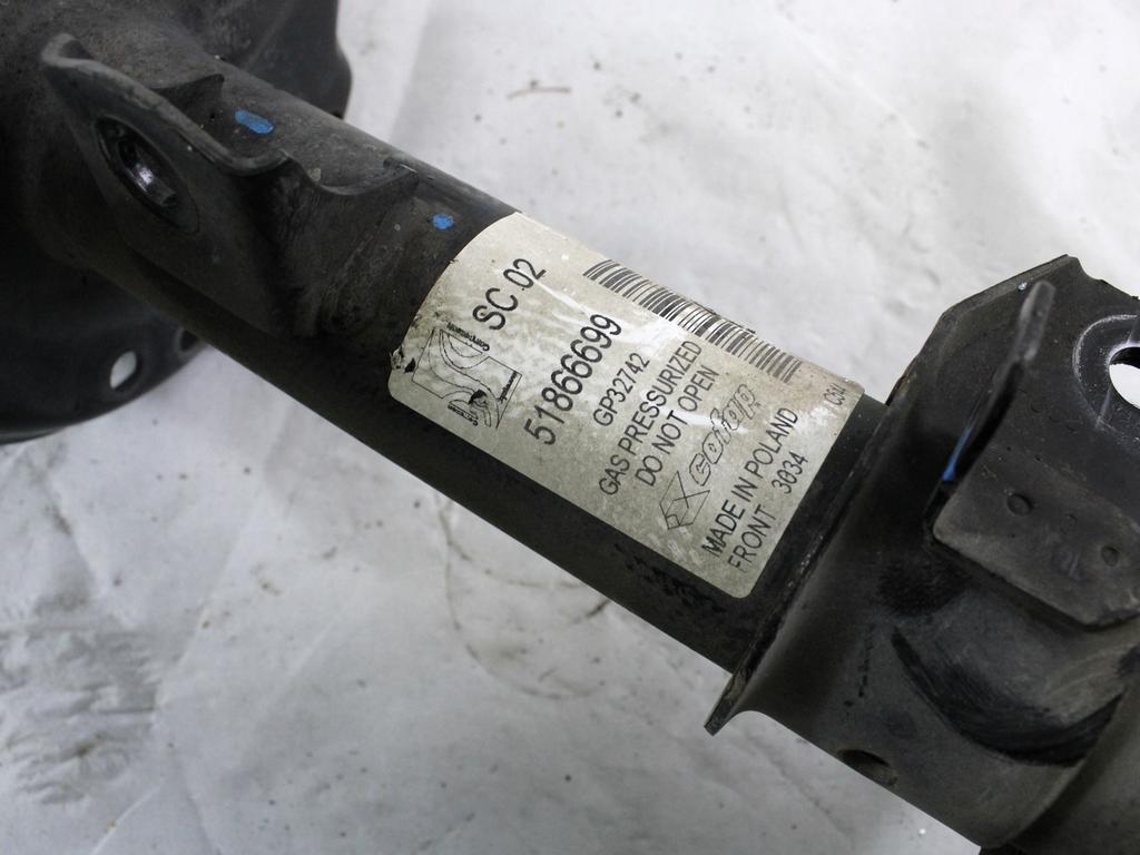 SPREDNJI AMORTIZERJI OEM N. 27308COPPIA AMMORTIZZATORE ANTERIORE DESTRO SINIST ORIGINAL REZERVNI DEL FIAT PUNTO 199 MK3 (2011 - 2017)BENZINA/METANO LETNIK 2014