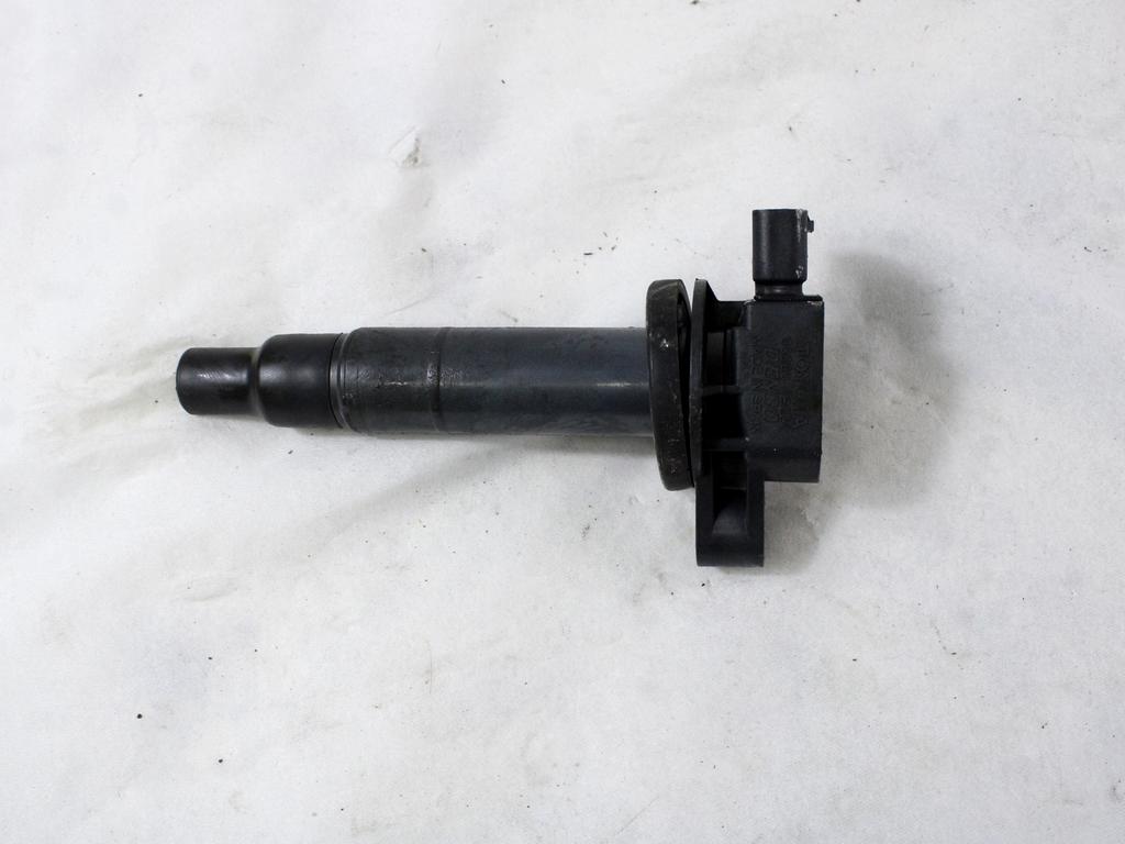 VZIGALNE TULJAVE OEM N. 90080-19021 ORIGINAL REZERVNI DEL TOYOTA YARIS P9 MK2 (01/2006 - 2009) BENZINA LETNIK 2008