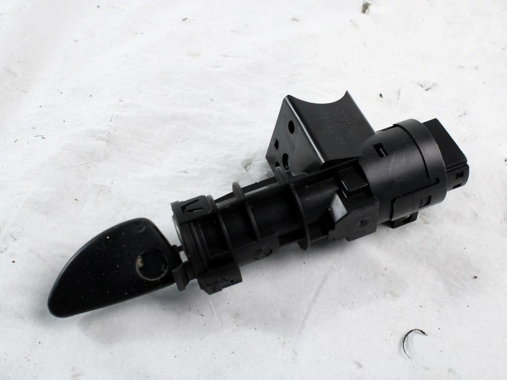 KOMPLET ODKLEPANJE IN VZIG  OEM N. 16441 KIT ACCENSIONE AVVIAMENTO ORIGINAL REZERVNI DEL ALFA ROMEO 147 937 (2001 - 2005)DIESEL LETNIK 2003