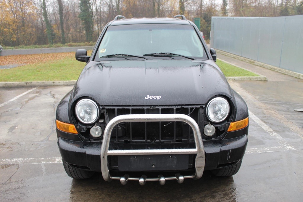 JEEP CHEROKEE 2.8 D 4X4 120KW 6M 5P (2005) RICAMBIO USATO 