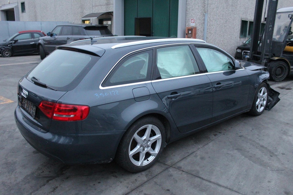 AUDI A4 B8 SW 2.0 D 105KW 6M 5P (2009) RICAMBIO USATO 