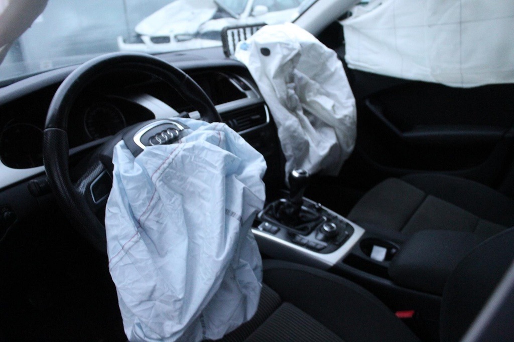 AUDI A4 B8 SW 2.0 D 105KW 6M 5P (2009) RICAMBIO USATO 