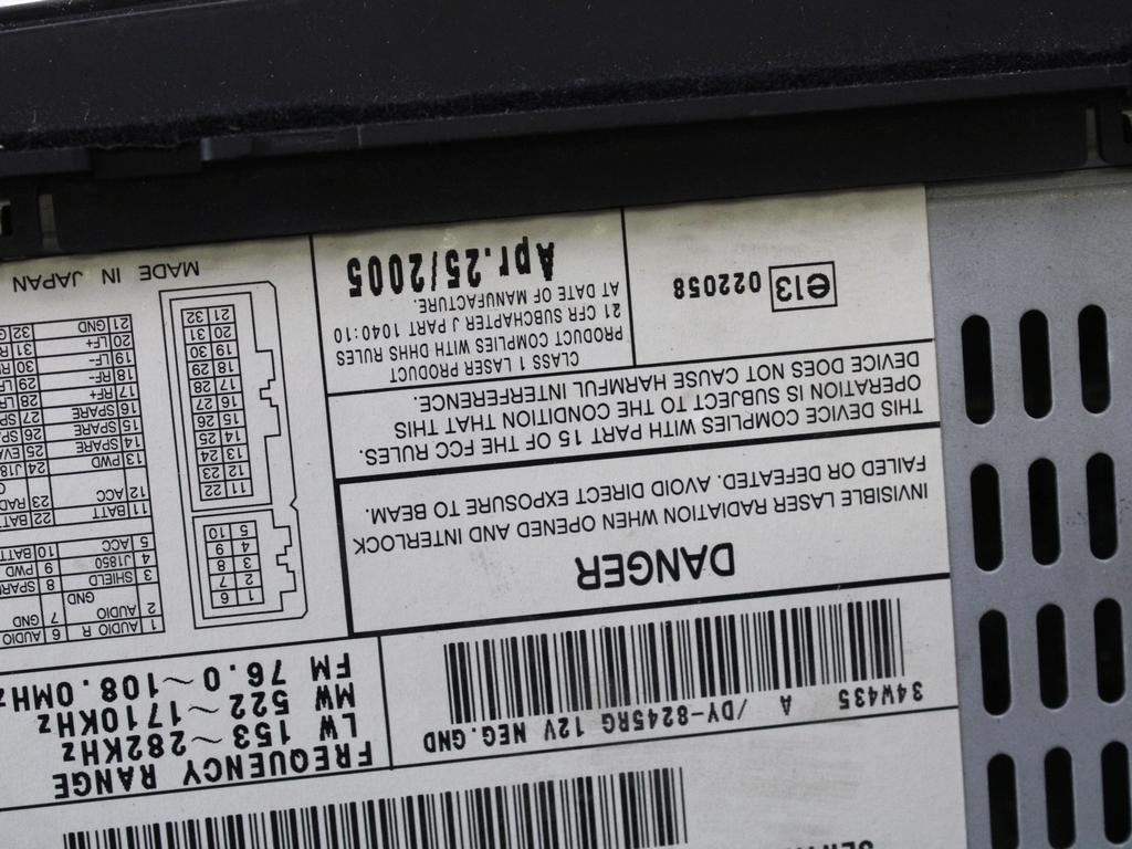 RADIO CD / OJACEVALNIK / IMETNIK HIFI OEM N. 05091610AB ORIGINAL REZERVNI DEL JEEP CHEROKEE MK3 R KJ (2005 - 2008) DIESEL LETNIK 2005