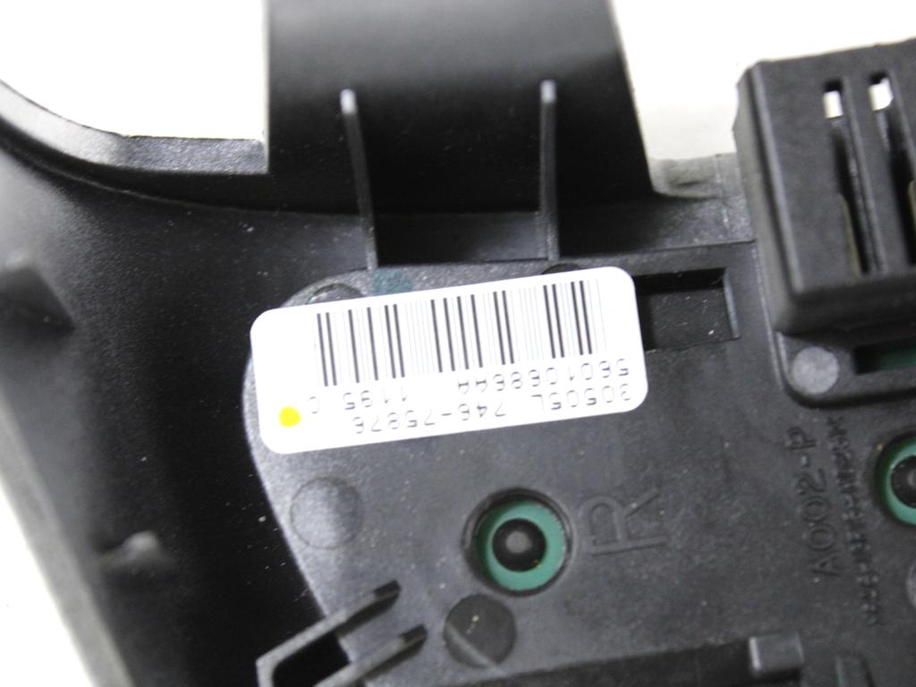 MULTIFUNKCIJSKI VOLAN OEM N. 18793 COMANDI VOLANTE MULTIFUNZIONE ORIGINAL REZERVNI DEL JEEP CHEROKEE MK3 R KJ (2005 - 2008) DIESEL LETNIK 2005