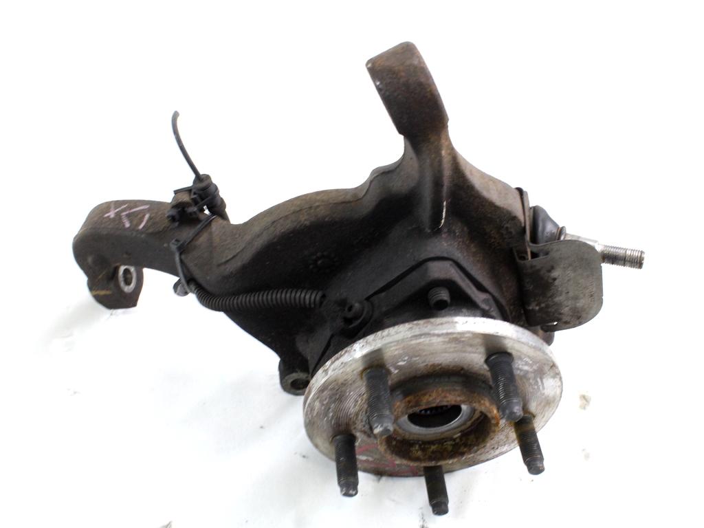 VRTLJIVI LEZAJ DESNO / PESTO KOLESA Z LEZAJEM SPREDAJ OEM N. 52088652AE ORIGINAL REZERVNI DEL JEEP CHEROKEE MK3 R KJ (2005 - 2008) DIESEL LETNIK 2005