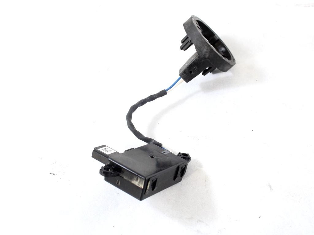 RACUNALNIK AVTOALARMA/BLOKADA MOTORJA OEM N. 13504286 ORIGINAL REZERVNI DEL CHEVROLET CRUZE J300 J305 (2009 - 2019) BENZINA/GPL LETNIK 2011