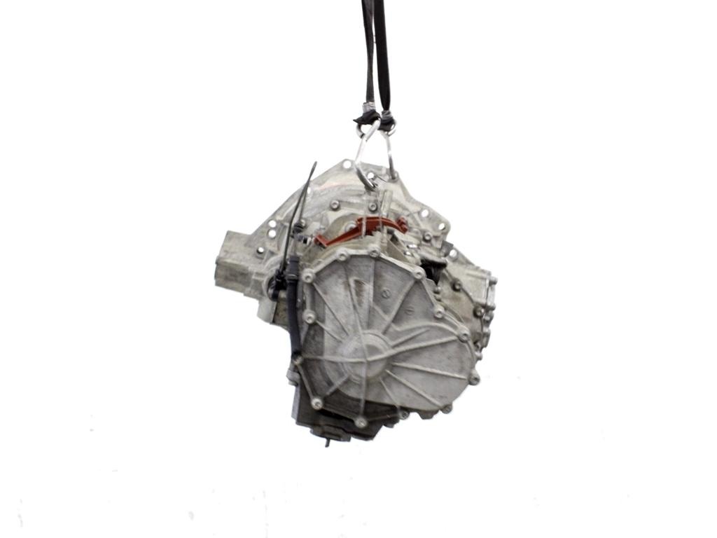 ROCNI MENJALNIK OEM N. 0B1301103D CAMBIO MECCANICO ORIGINAL REZERVNI DEL AUDI A4 B8 8K2 BER/SW/CABRIO (2007 - 11/2015) DIESEL LETNIK 2009