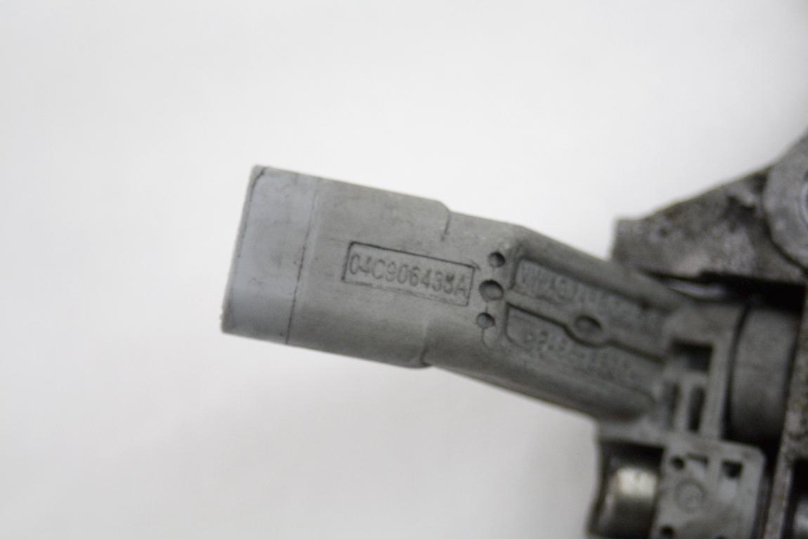 SENZOR OBRATOV MOTORJA OEM N. 04C906433A ORIGINAL REZERVNI DEL SKODA OCTAVIA MK3 5E3 NL3 NR3 (2012 - 2017)BENZINA/METANO LETNIK 2015