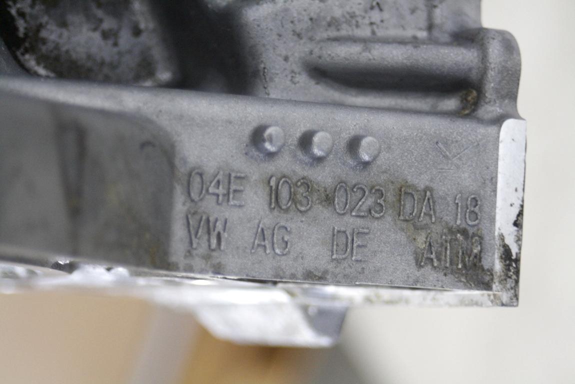 BLOK MOTORJA OEM N. 04E103023DA ORIGINAL REZERVNI DEL SKODA OCTAVIA MK3 5E3 NL3 NR3 (2012 - 2017)BENZINA/METANO LETNIK 2015