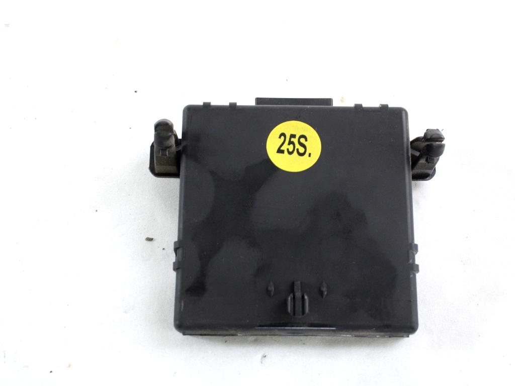 RACUNALNIK VMESNIKA (GATEWAY) OEM N. 1K0907530D ORIGINAL REZERVNI DEL AUDI A3 MK2 8P 8PA 8P1 (2003 - 2008)DIESEL LETNIK 2005